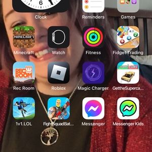 Meet your Posher, Elias